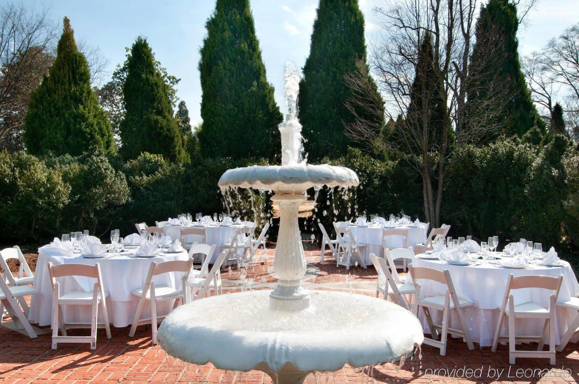 Hilton Atlanta/Marietta Hotel & Conference Center Restoran gambar
